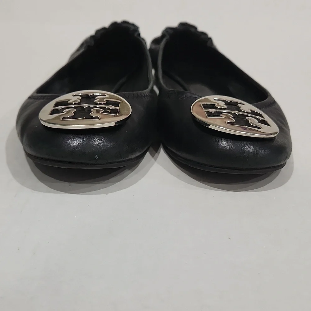 Tory Burch Black Flats With Silver Logo Size 9.5